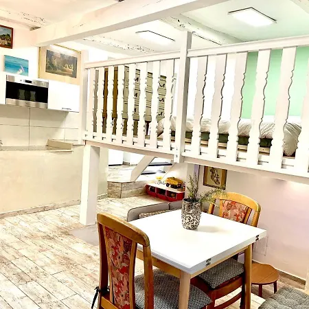 Apartment La Casa Poli Un Tiny Loft Au Cap Corse *